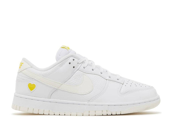 NIKE DUNK LOW WMNS 'VALENTINE'S DAY - YELLOW HEART' - FD0803-100