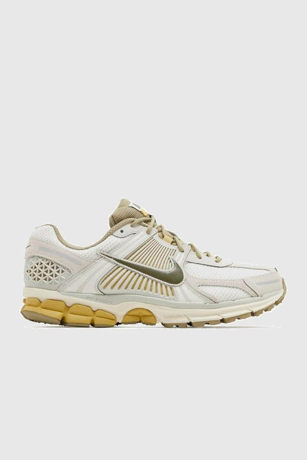 NIKE AIR ZOOM VOMERO 5 'LIGHT BONE OLIVE' - FV0397-001
