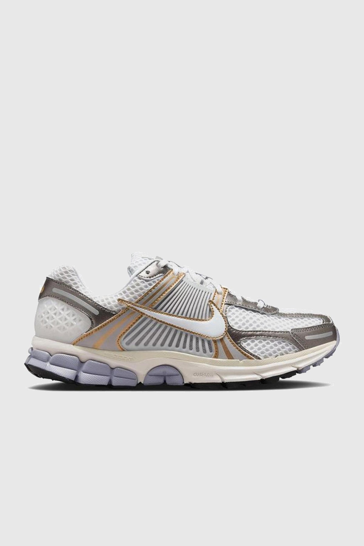 NIKE AIR ZOOM VOMERO 5 'METALLIC PEWTER GOLD' - HJ7247-099