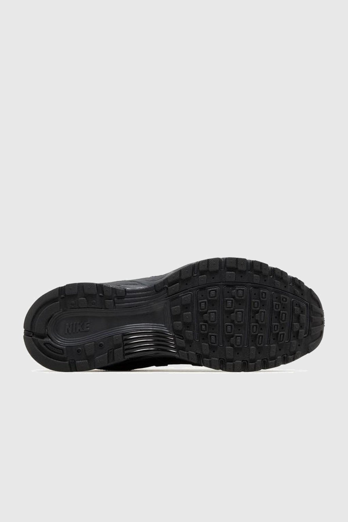 NIKE P-6000 PREMIUM 'TRIPLE BLACK' - FQ8732-010