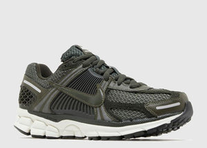 NIKE WMNS AIR ZOOM VOMERO 5 'SEQUOIA' - FQ8898-325