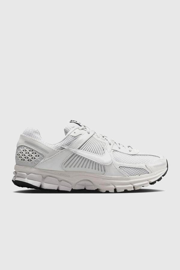 NIKE WMNS AIR ZOOM VOMERO 5 'WHITE VAST GREY' - FQ7079-100