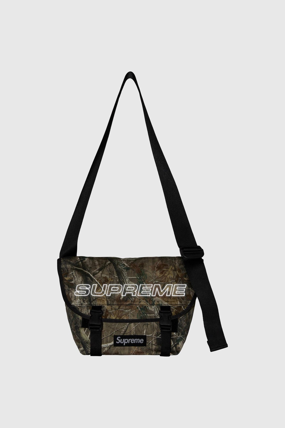 Supreme Supreme Denim Messenger Bag (SS25) - Realtree® AP Camo