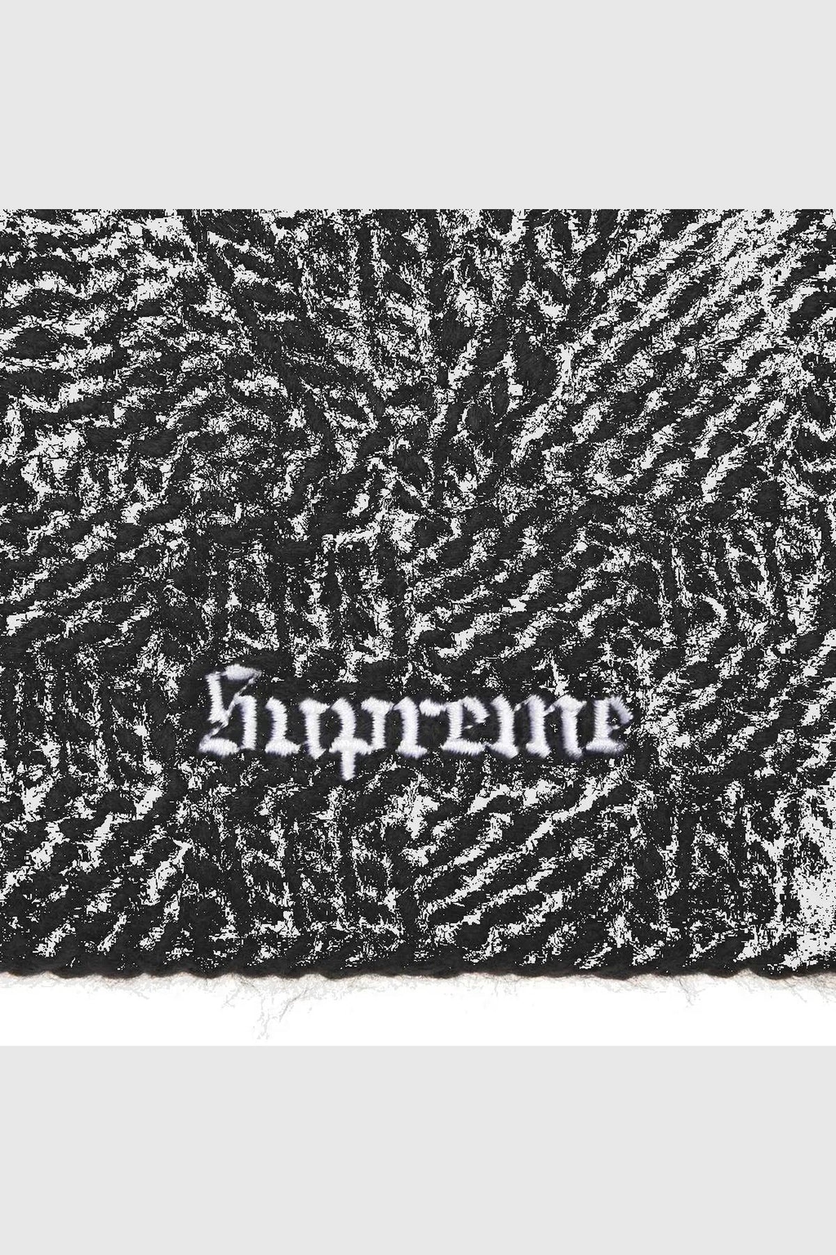 Supreme Block Knit Beanie