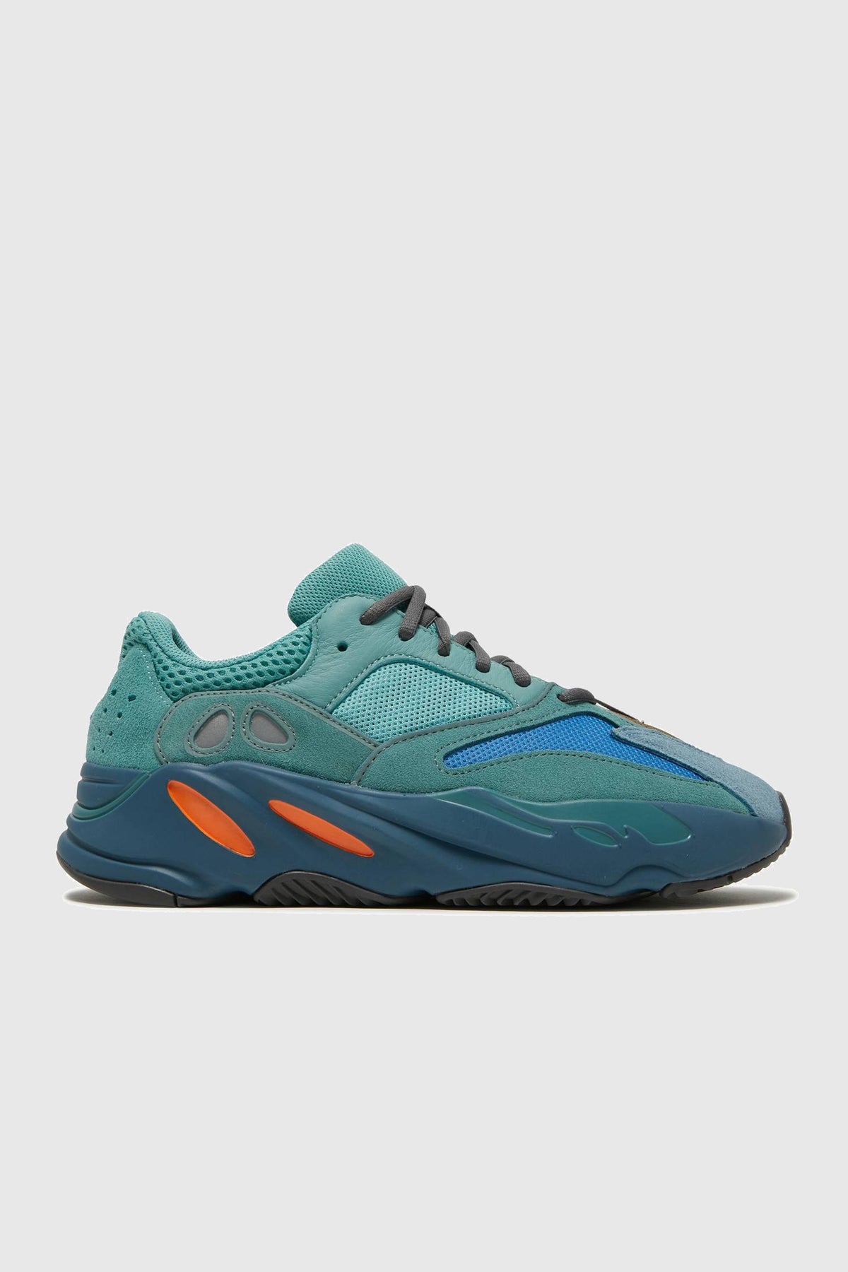 YEEZY BOOST 700 'FADED AZURE' - GZ2002