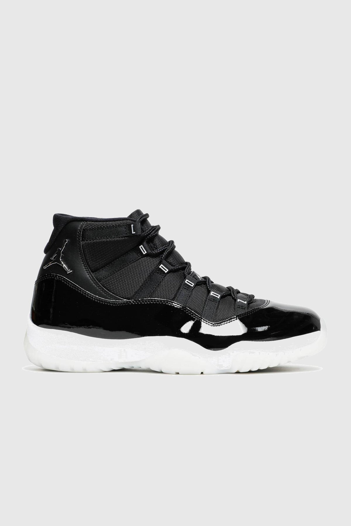 AIR JORDAN 11 RETRO 'JUBILEE' - CT8012-011